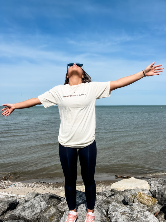 Lateral Gig | Trust in the Lord Tee