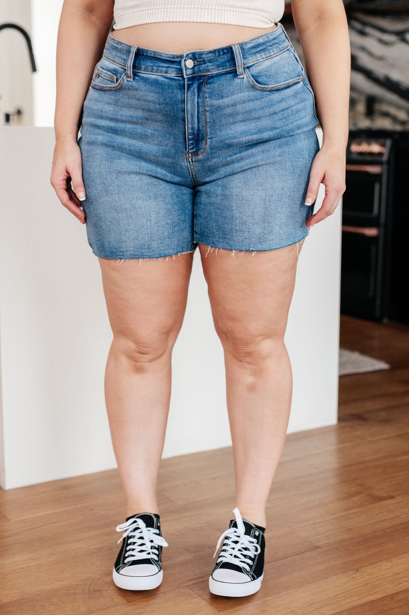 Willa High Rise Cutoff Shorts - Loving God